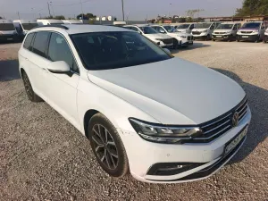 Volkswagen Passat Variant 2.0 TDI Executive 2023