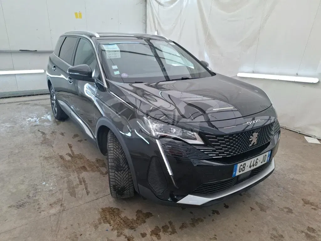 Peugeot 5008 1.6 2021