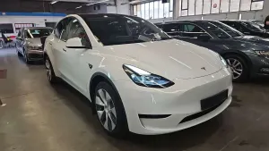 Tesla Model Y Long Range 2023