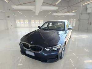BMW 3 Series 330e Business Advantage 2021