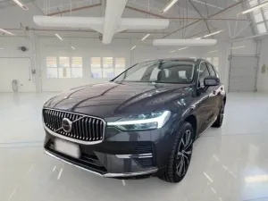 Volvo XC60 T6 Core 2022