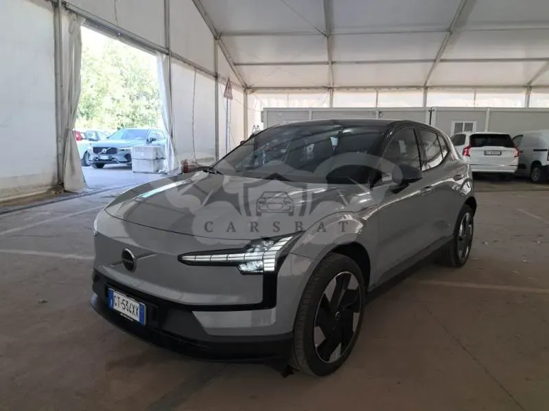 Volvo EX30 Extended Range Plus 2024