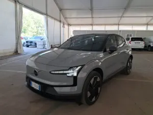 Volvo EX30 Extended Range Plus 2024