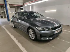BMW 3 Series 330e 2022