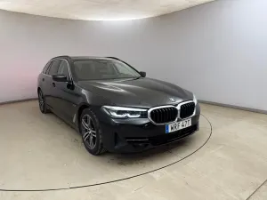 BMW 5 Series Touring 530e 2023