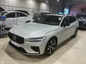 Volvo V60 T6 R-Design 2021