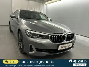 BMW 5 Series Touring 530e Luxury 2022