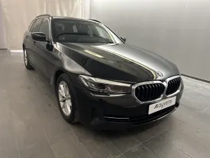 BMW 5 Series Touring 520d 2022