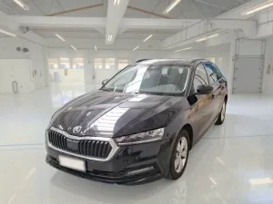 Skoda Octavia Combi 2.0 TDI Executive 2023