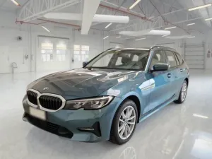BMW 3 Series Touring 318d Business Advantage 2021