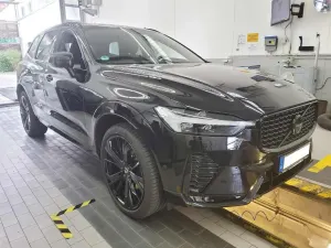Volvo XC60 2.0 Ultra Black Edition 2024