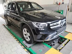 Mercedes-Benz GLC 300de 2021