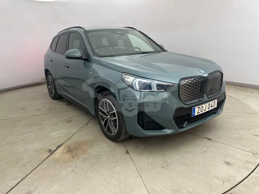 BMW iX1 30 2024