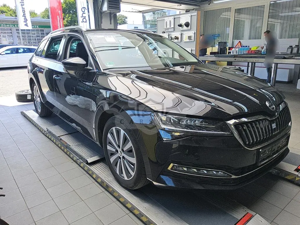 Skoda Superb Combi 2.0 TDI Style 2023