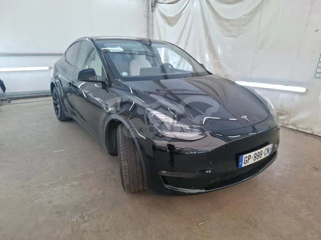 Tesla Model Y Long Range 82 kWh 2023