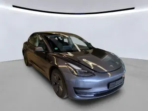 Tesla Model 3 54 kWh 2022