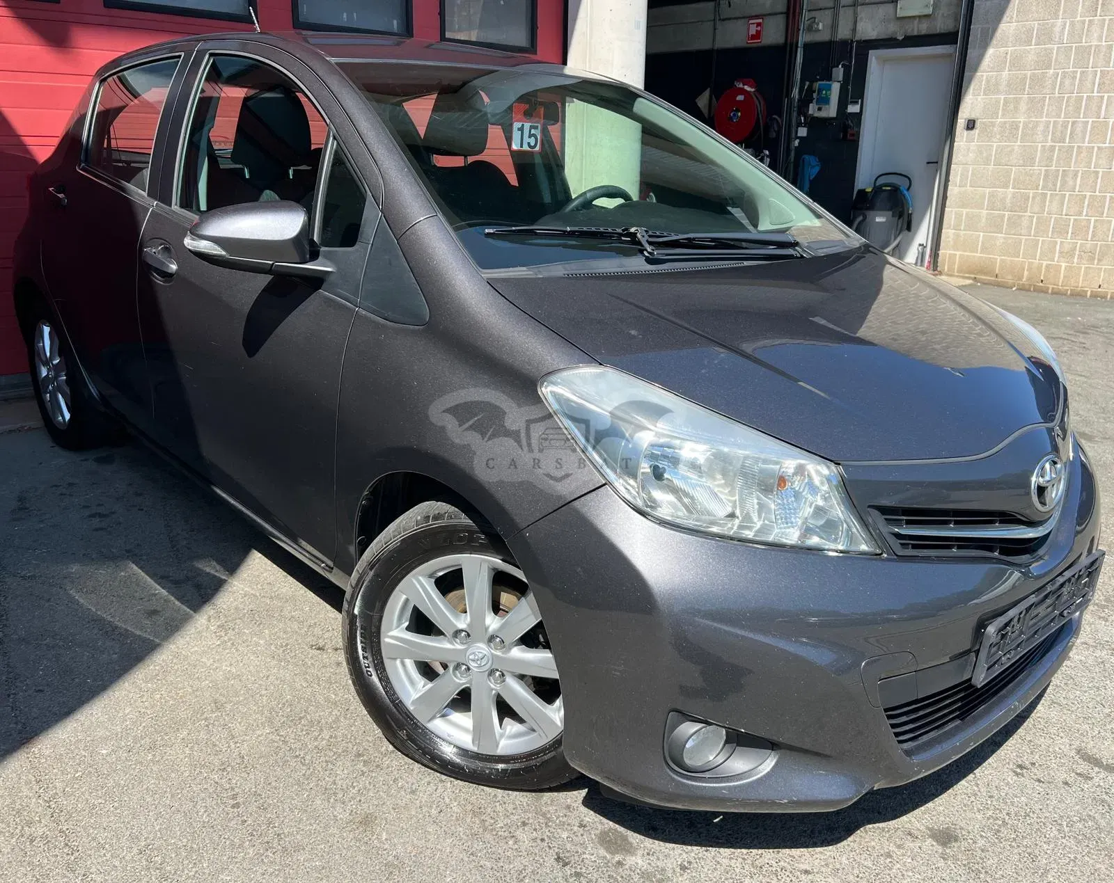 Toyota Yaris 1.3 2013