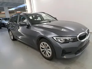 BMW 3 Series Touring 318i Lounge 2021