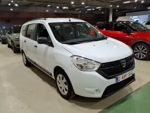 Dacia Lodgy 1.3 TCe Essential 2021