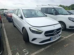 Mercedes-Benz B 200d Progressive 2023