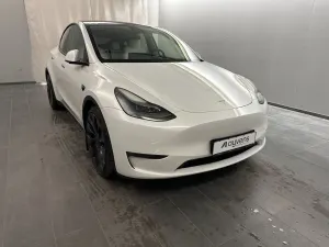 Tesla Model Y Performance Performance 2023