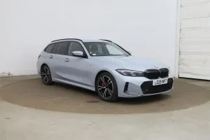 BMW 3 Series Touring 320i M Sport 2025