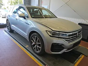 Volkswagen Touareg 3.0 TDI R-Line 2022