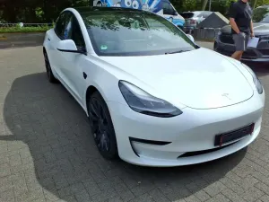 Tesla Model 3 Long Range Performance 2023