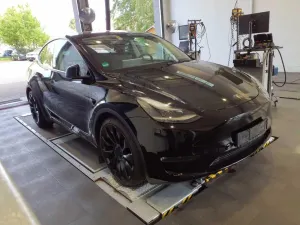 Tesla Model Y Performance 2022