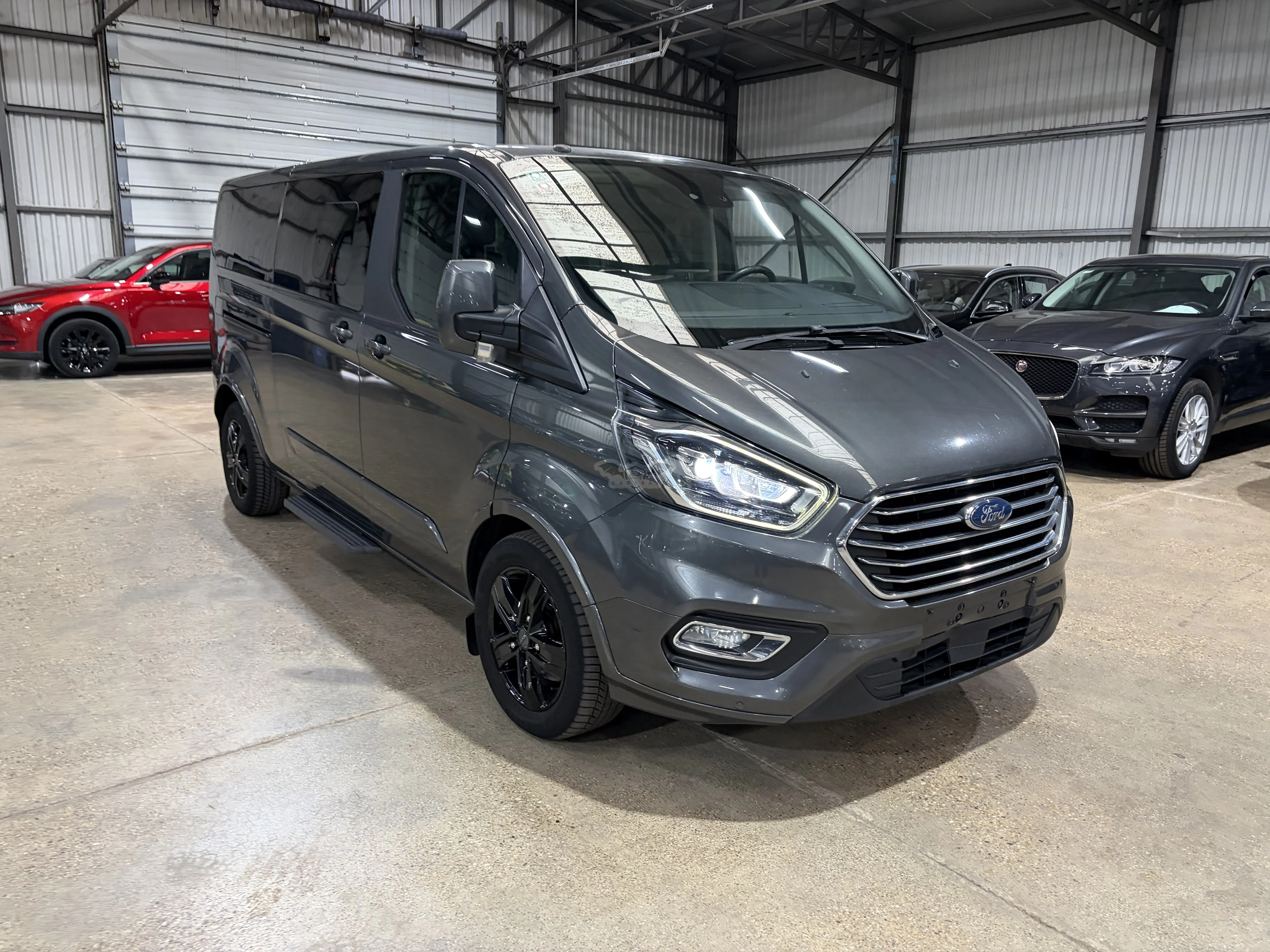 Ford Tourneo Custom Custom L2H1 2.0 TDCI Titanium 2019