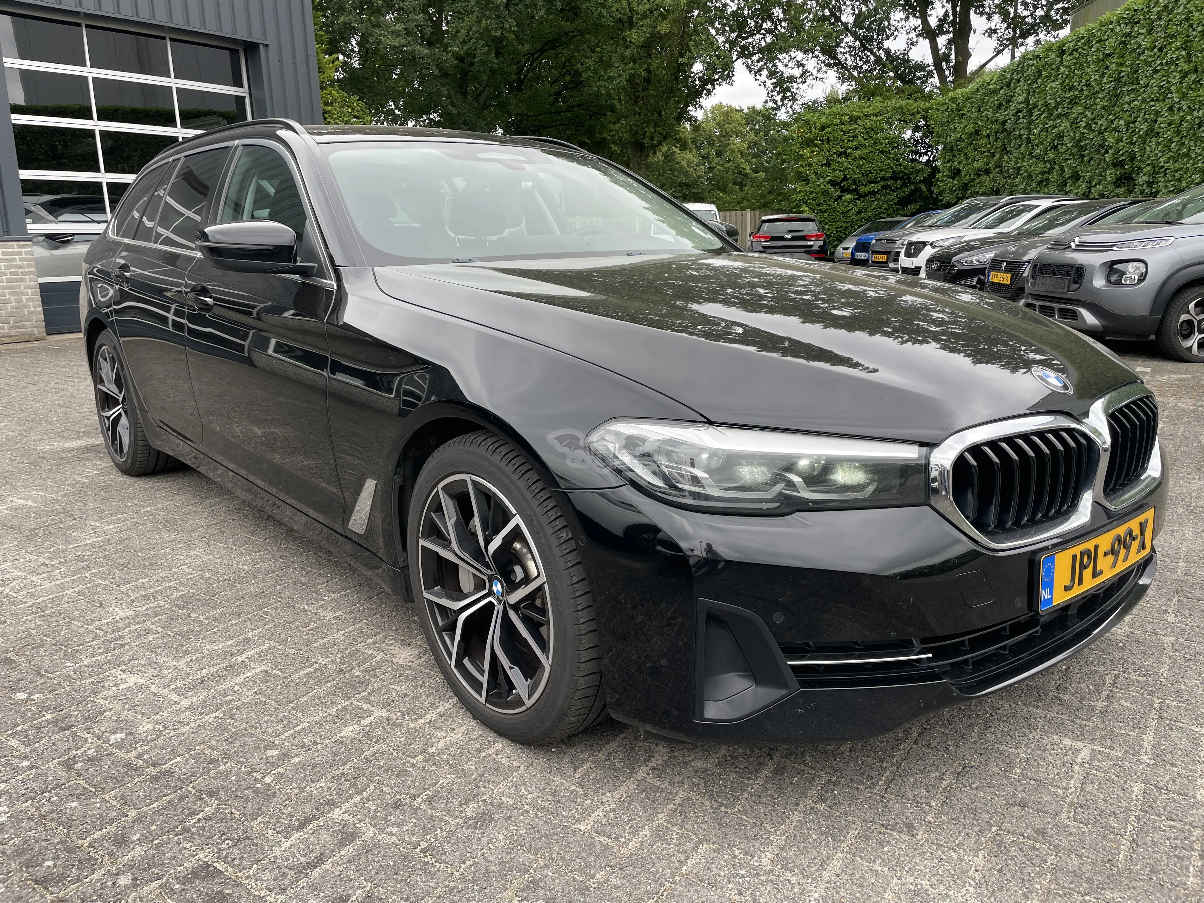 BMW 5 Series Touring 530e Luxury 2021