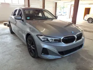 BMW 3 Series 320e 2022