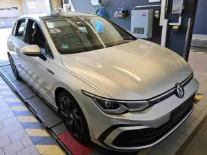 Volkswagen Golf 1.5 eTSI R-Line 2022