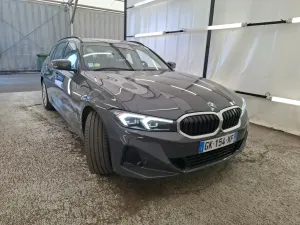 BMW 3 Series Touring 318d Business Design 2022
