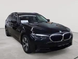 BMW 5 Series Touring 520d 2022