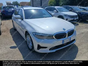 BMW 3 Series Touring 320e 2022