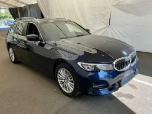 BMW 3 Series Touring 318d Sport Line 2021