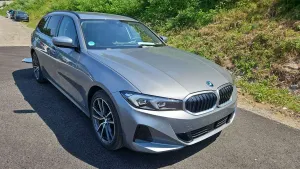 BMW 3 Series Touring 330e 2025