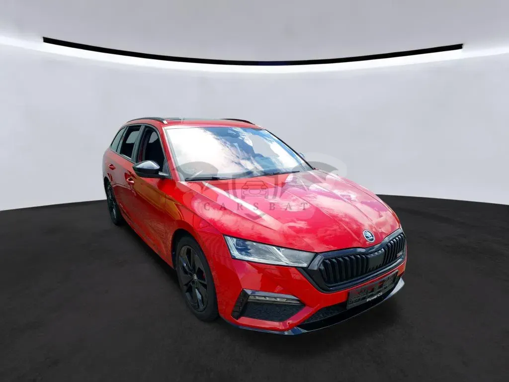 Skoda Octavia Combi 2.0 TSI 2024