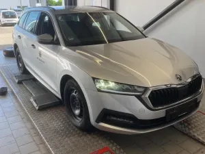 Skoda Octavia Combi 2.0 TDI Ambition 2023