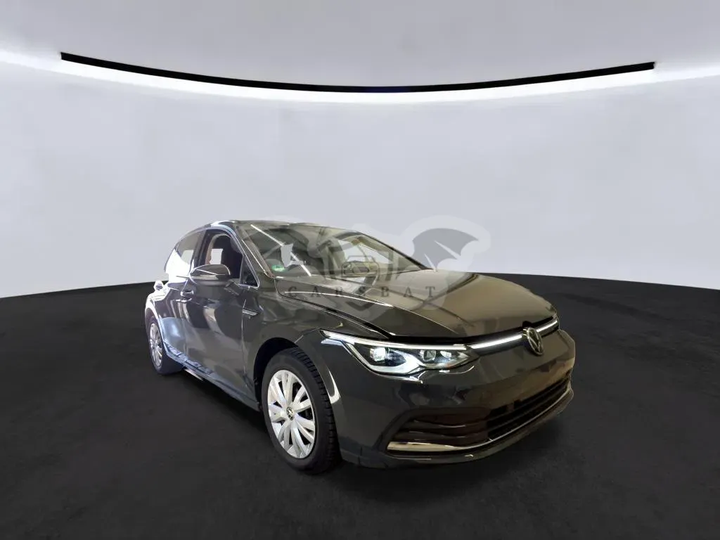 Volkswagen Golf 2.0 TSI Style 2024