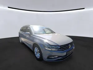 Volkswagen Passat Variant 1.5 TSI Business 2023