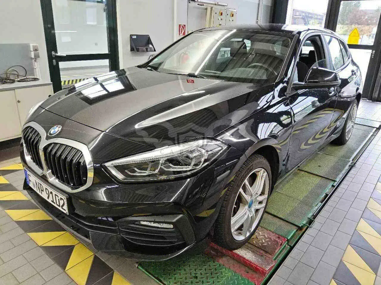 BMW 1 Series 120d Advantage 2023