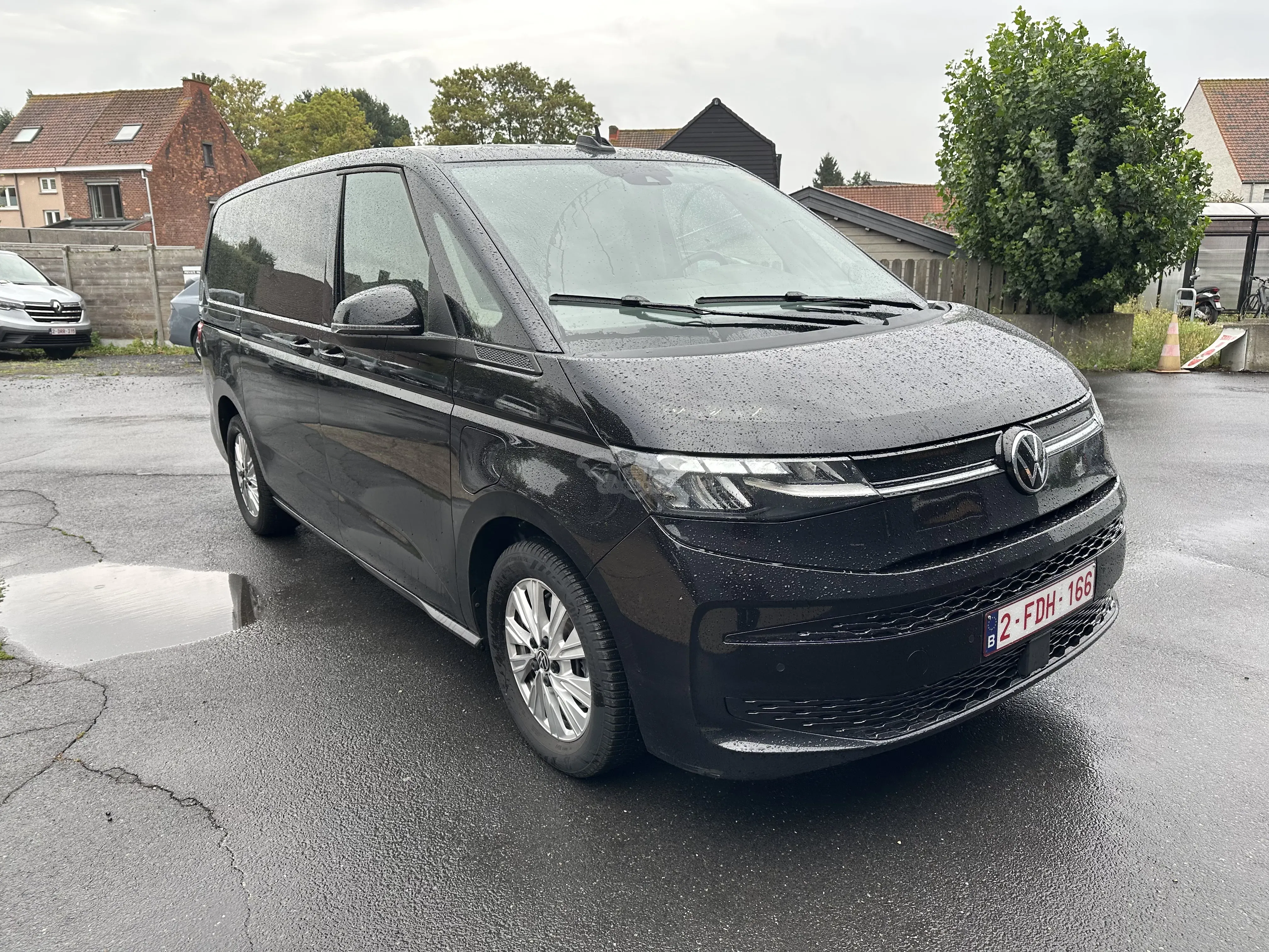 Volkswagen Multivan 1.4 TSI Life 2024