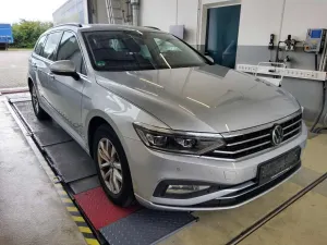 Volkswagen Passat Variant 2.0 TDI Business 2022