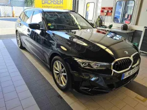 BMW 3 Series Touring 320d 2023