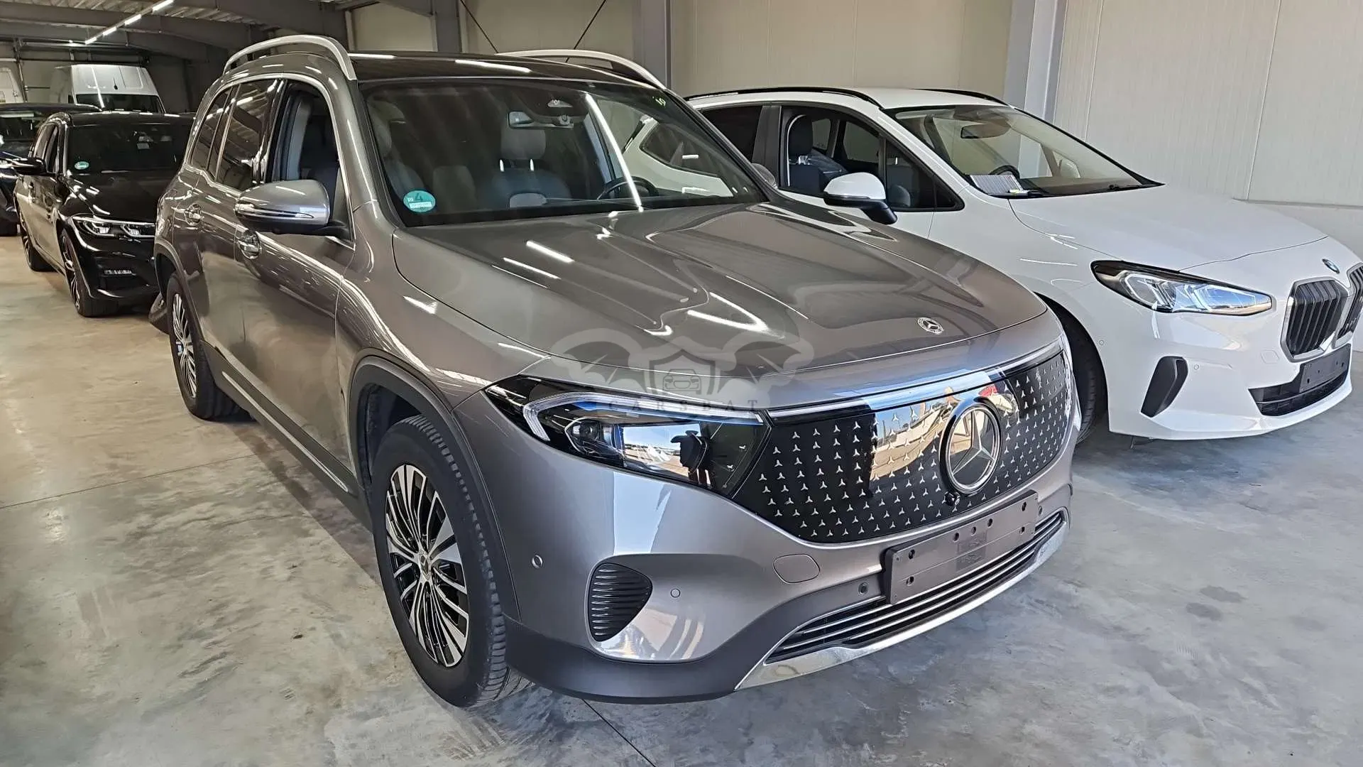 Mercedes-Benz EQB 250+ 2024