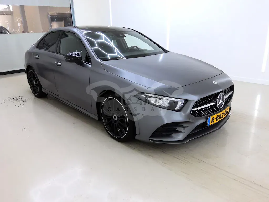 Mercedes-Benz A 180 AMG Line 2022