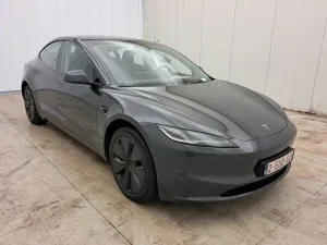 Tesla Model 3 Standard Range 2024