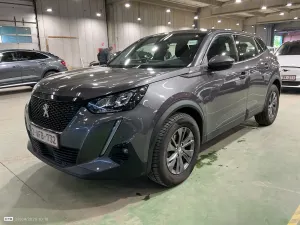 Peugeot 2008 1.2i Active Pack 2021
